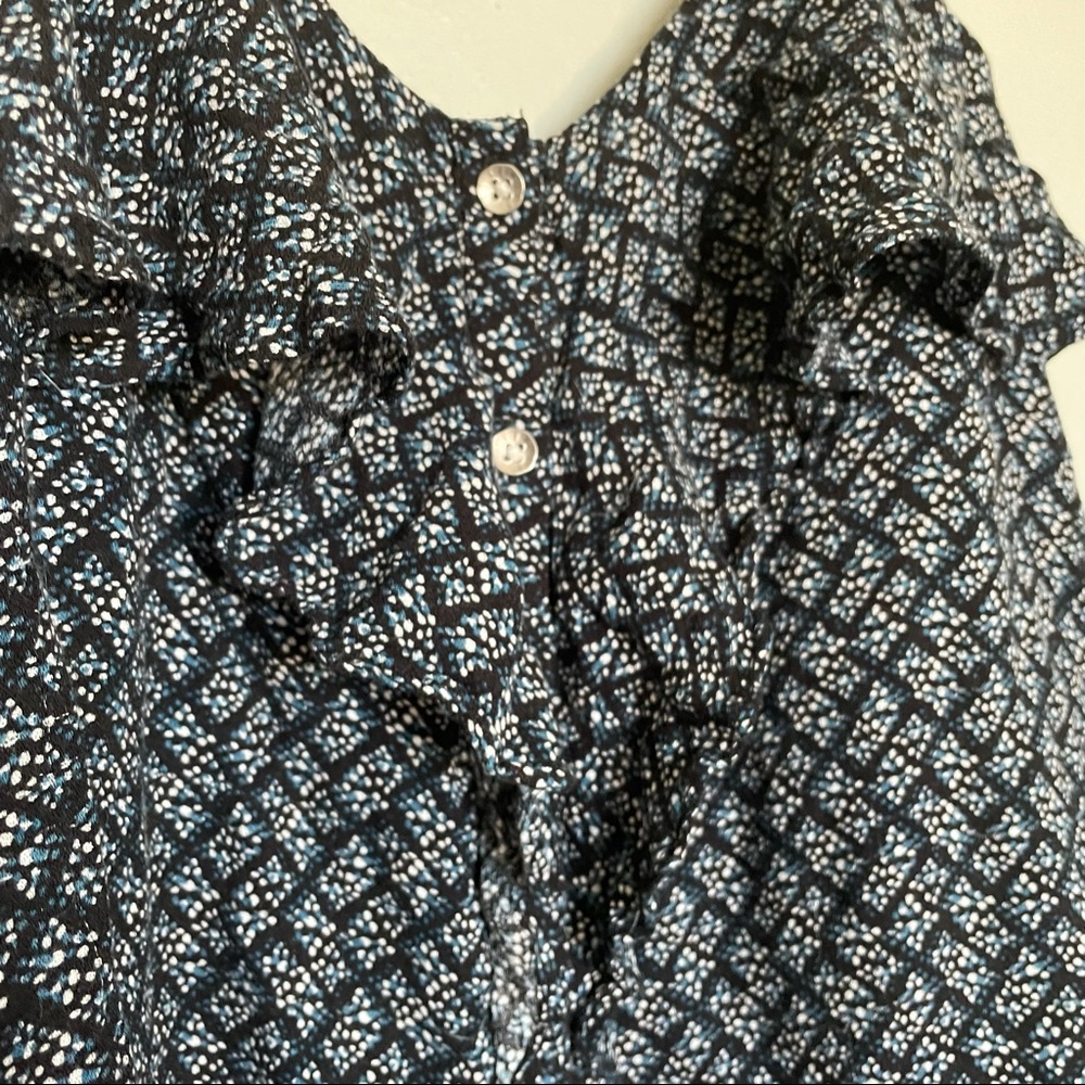 American Eagle Ruffle Tank - Picture 3 of 6